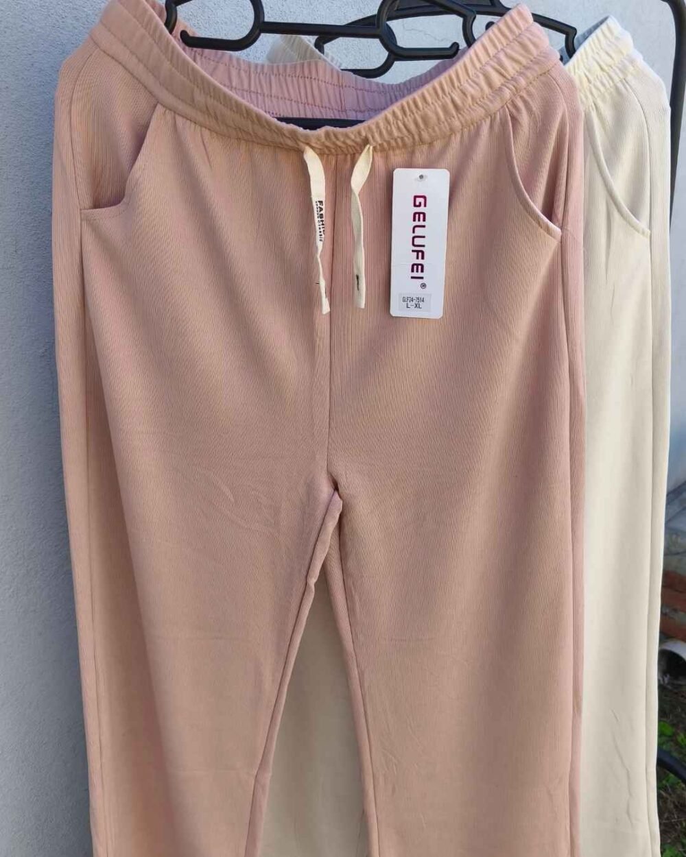 Pantalón Deportivo Pastel